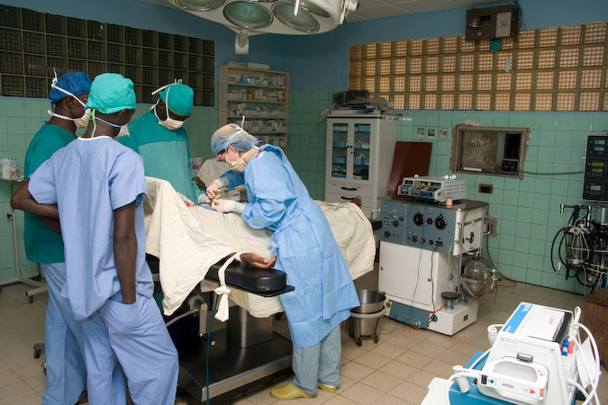 Surgery in Nalerigu - The Hauns in Africa